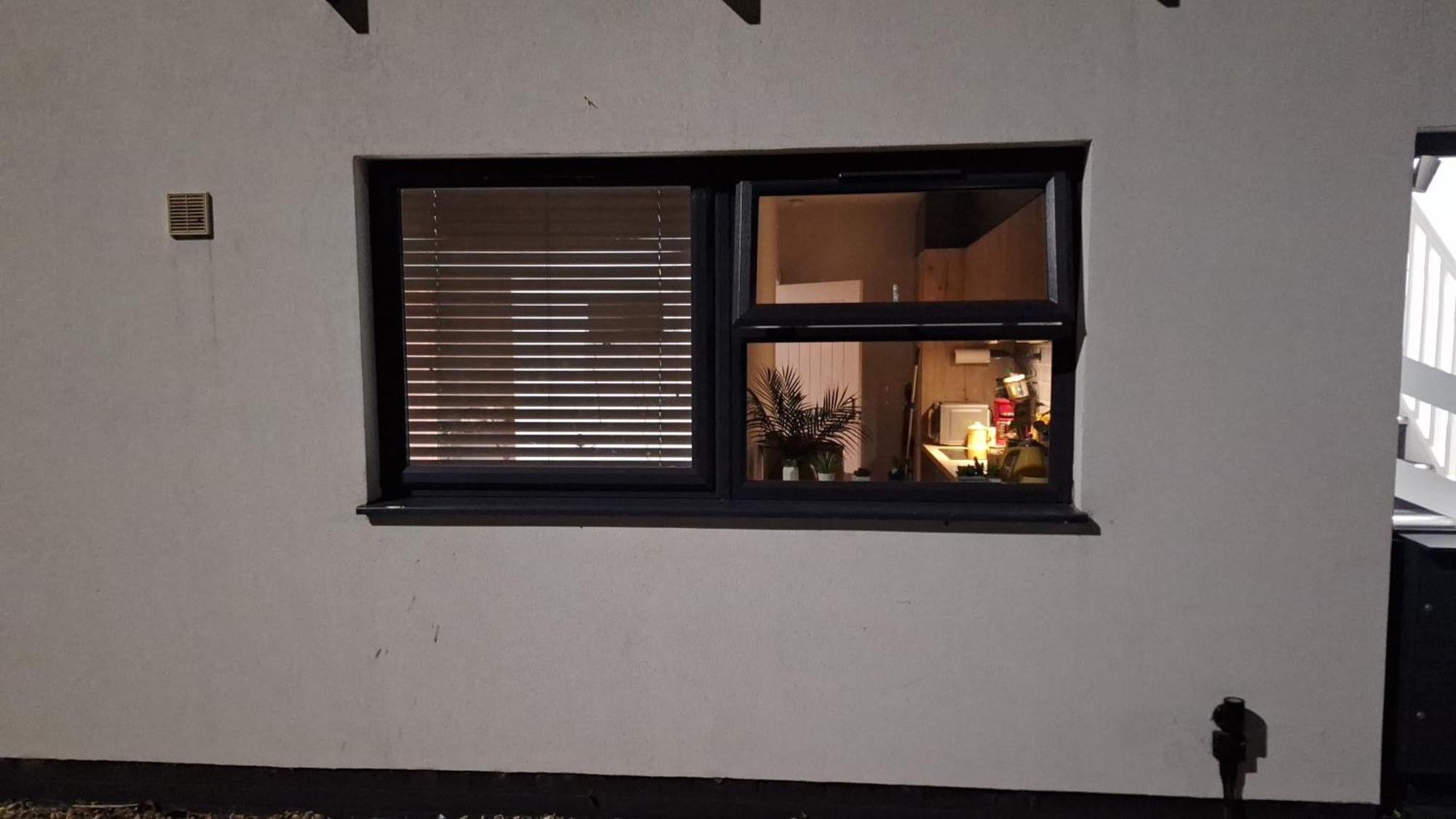 Budget Single Room Only For One Adult - Shared Flat Northolt  Esterno foto